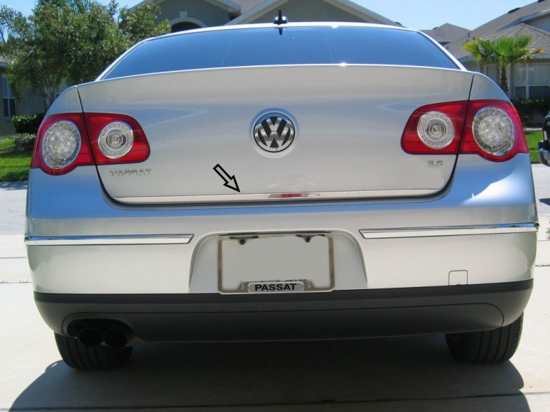 volkswagen-passat-b6-2005-2011-formlu-krom-bagaj-alt-citasi-resim-4068 Volkswagen Passat B6 2005-2011 Formlu Krom Bagaj Alt Çıtası - Görsel 1