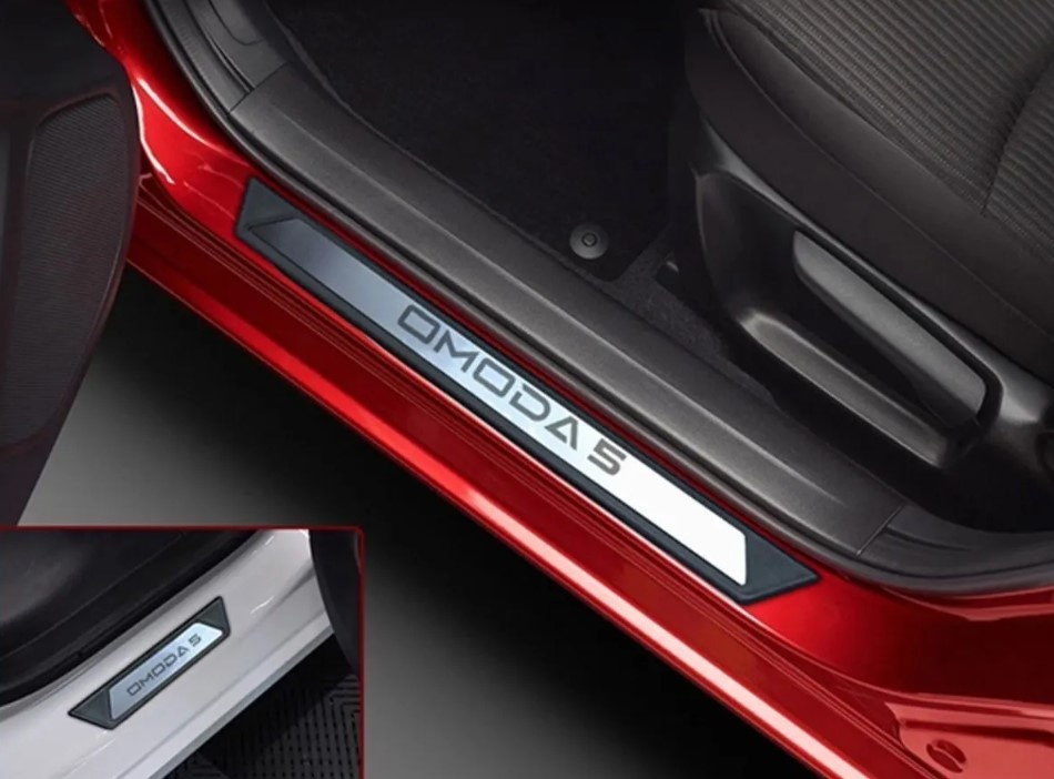 IMG-5016045294427426772.jpg Chery Omoda 5 Krom Kapı Eşik Koruması - Görsel 1